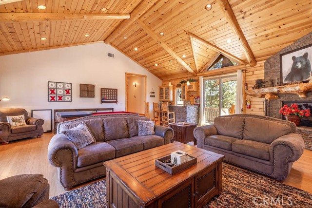 Detail Gallery Image 47 of 67 For 1046 Heritage, Big Bear City,  CA 92314 - 5 Beds | 4/1 Baths