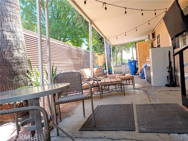 6545 Wilbur Ave, 19 photo 4
