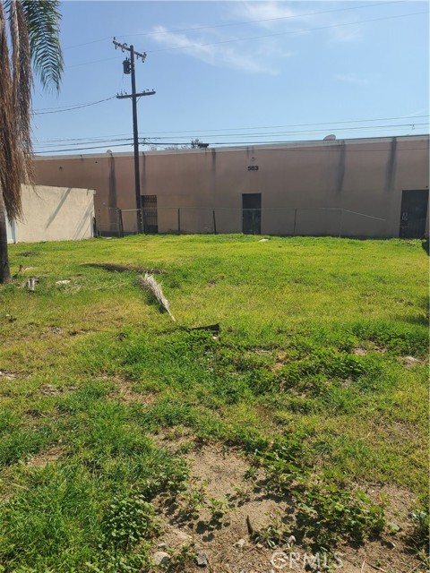 Detail Gallery Image 6 of 10 For 572 West, Upland,  CA 91786 - – Beds | – Baths