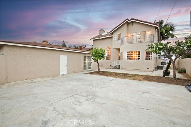 Image 33 of 45 For 9618 Samoline Avenue