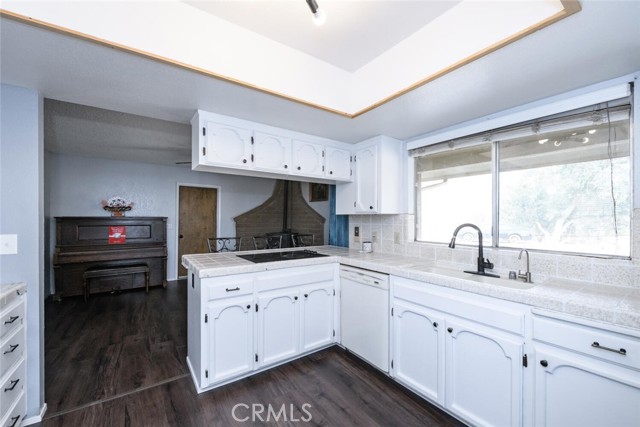 22630 Stagecoach Lane, Clovis CA: https://media.crmls.org/medias/54063c7e-d844-4e3e-ad85-1493d1d5dab2.jpg