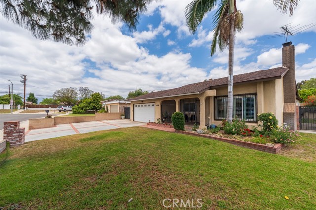 Detail Gallery Image 3 of 45 For 2219 S Elderberry Ave, Ontario,  CA 91762 - 4 Beds | 2 Baths