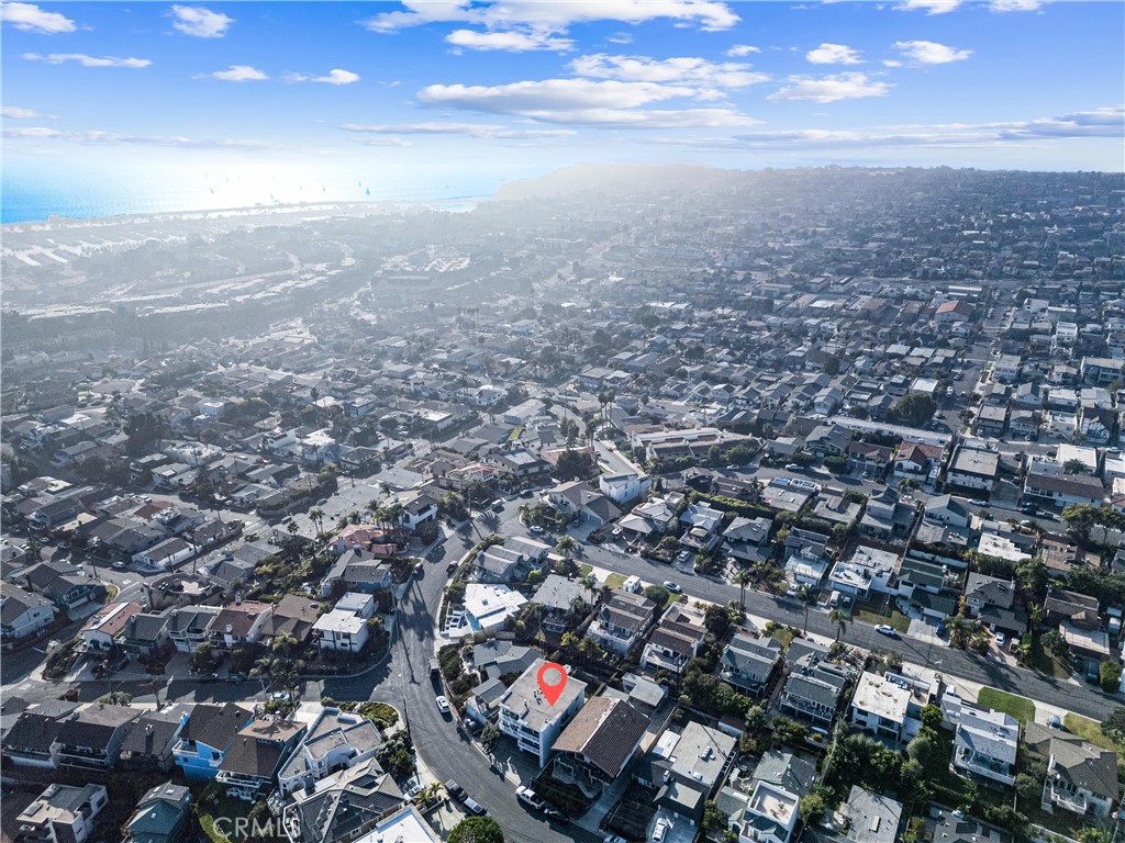 https://media.crmls.org/medias/5407e046-801d-4a08-a97a-4ae9f3de50fd.jpg?preset=X-Large