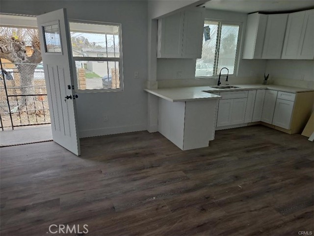 Image 5 of 10 For 14723 Walters Street