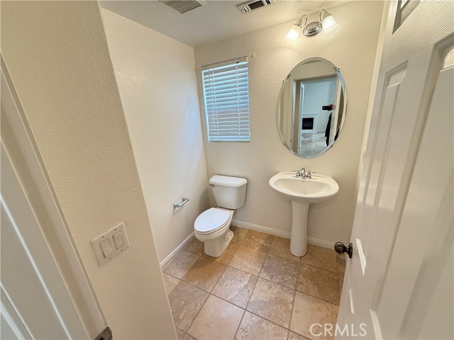 1541 Midnight Sun Drive, Beaumont CA: https://media.crmls.org/medias/540a94a5-c265-487e-9cd5-dc53b982b401.jpg