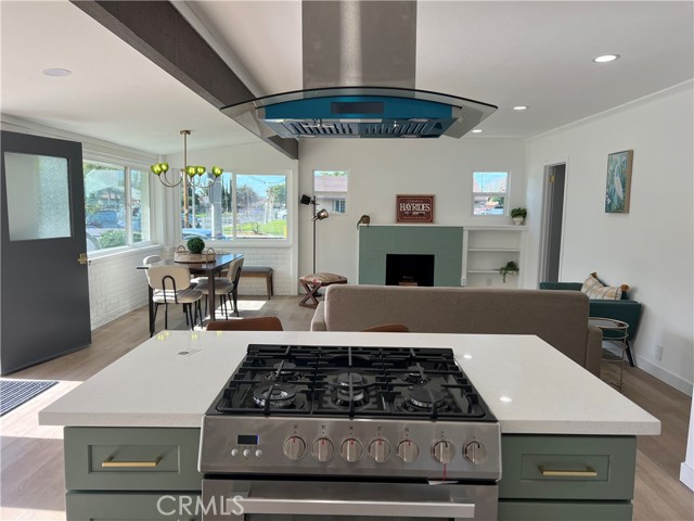 Detail Gallery Image 10 of 29 For 795 Laurel, Pomona,  CA 91768 - 2 Beds | 2 Baths