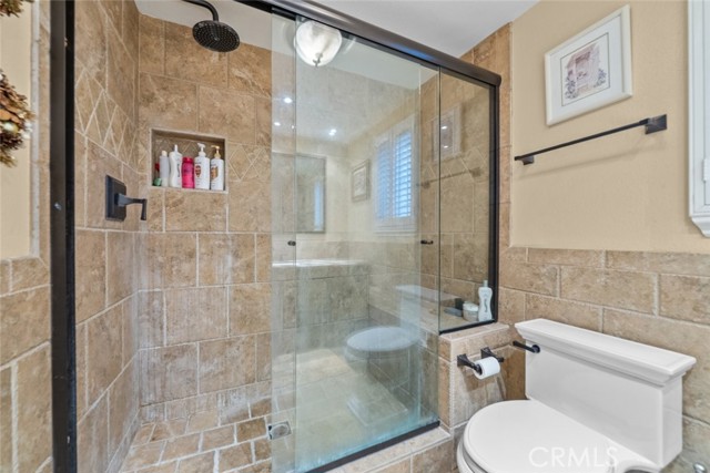 Detail Gallery Image 37 of 47 For 11101 Eton Ave, Chatsworth,  CA 91311 - 4 Beds | 3 Baths