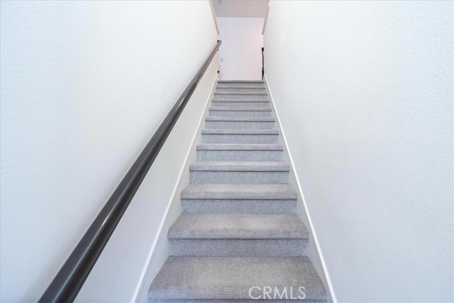 35246 Blossom, Fallbrook CA: https://media.crmls.org/medias/540be300-98c9-4c7b-bf55-ba9cbf1becbf.jpg