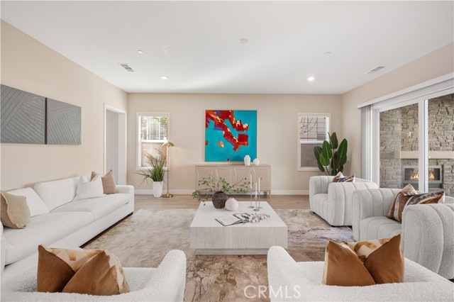 73 Cartwheel, Irvine CA: https://media.crmls.org/medias/540c32cd-f31b-4b49-a2fc-98864c7a64fa.jpg