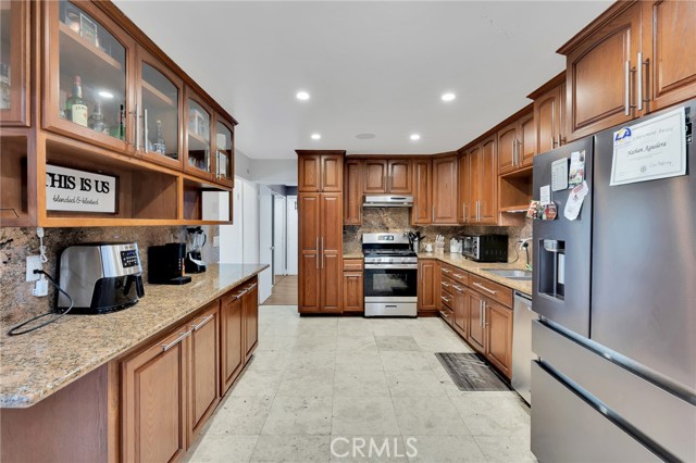 1321 Dinsmore Street photo 8