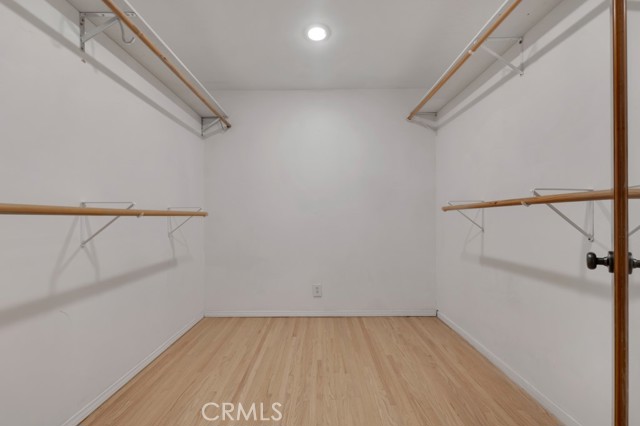 10335 Sylvia Avenue, Porter Ranch CA: https://media.crmls.org/medias/540cea62-9932-4112-91f0-59ff5a0dbb3c.jpg