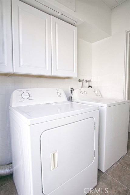 Detail Gallery Image 8 of 14 For 4040 Grand View Bld #41,  Los Angeles,  CA 90066 - 2 Beds | 1/1 Baths