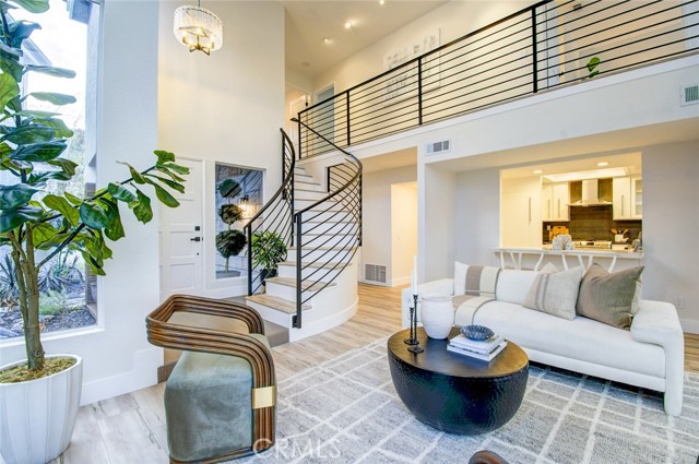 Detail Gallery Image 7 of 69 For 51 La Costa Ct, Laguna Beach,  CA 92651 - 3 Beds | 2/1 Baths