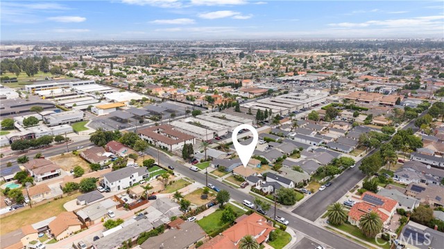 7437 Laura Street, Downey CA: https://media.crmls.org/medias/540d7b21-b406-4050-bc9b-54d34fa59087.jpg