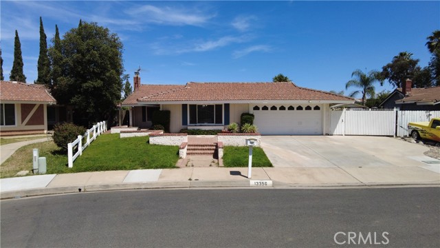 Front Image Thumbnail for CRJT26086119