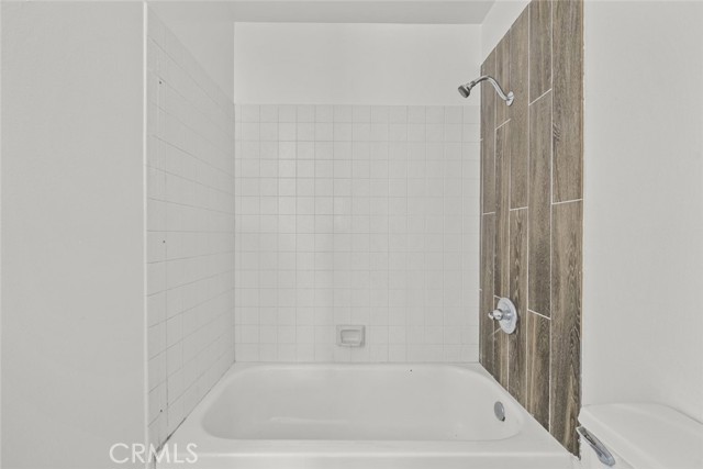618 W Avenue Q12, Palmdale CA: https://media.crmls.org/medias/54102246-99cd-4ca4-80e4-b077e96d30ad.jpg