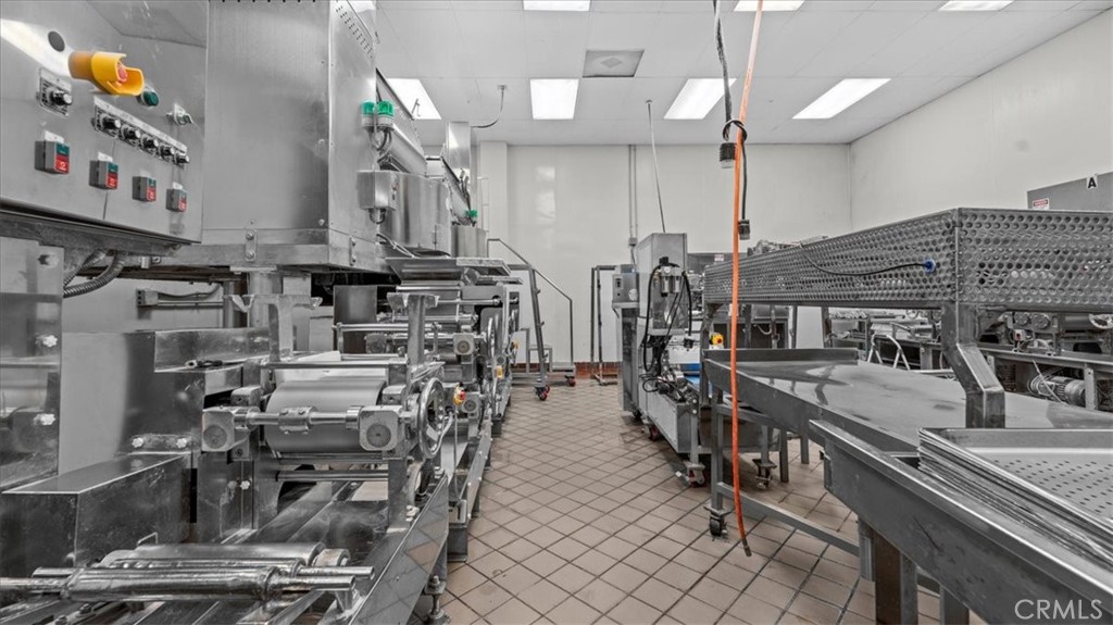 MLS #CV26003816 image #15