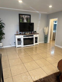 Detail Gallery Image 3 of 23 For 9917 Van Ruiten, Bellflower,  CA 90706 - 3 Beds | 2 Baths