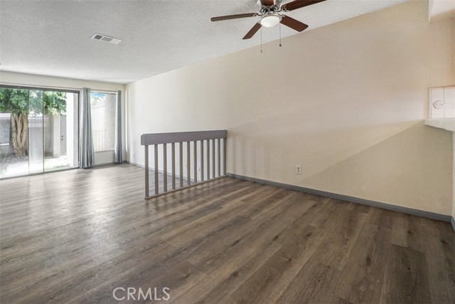 2220 E Chapman Avenue, Fullerton CA: https://media.crmls.org/medias/541180a2-b056-4bab-bb91-ef2f2fdd090b.jpg