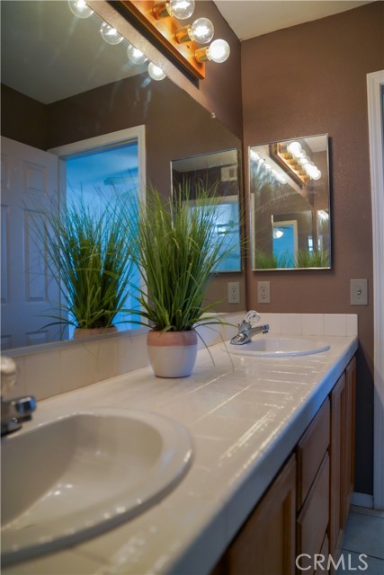 Detail Gallery Image 24 of 49 For 1621 Monterey Way, San Jacinto,  CA 92583 - 3 Beds | 2/1 Baths