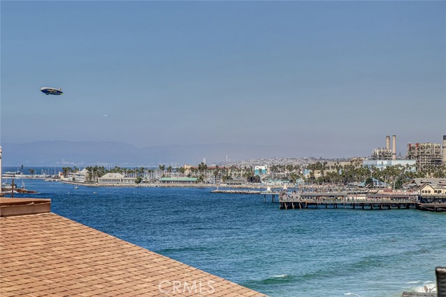 615 Esplanade, Redondo Beach, California 90277, 1 Bedroom Bedrooms, ,1 BathroomBathrooms,Residential,For Sale,Esplanade,SB25238600