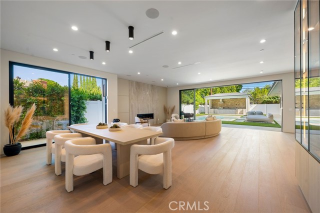 Detail Gallery Image 5 of 73 For 16728 Morrison St, Encino,  CA 91436 - 7 Beds | 6/1 Baths