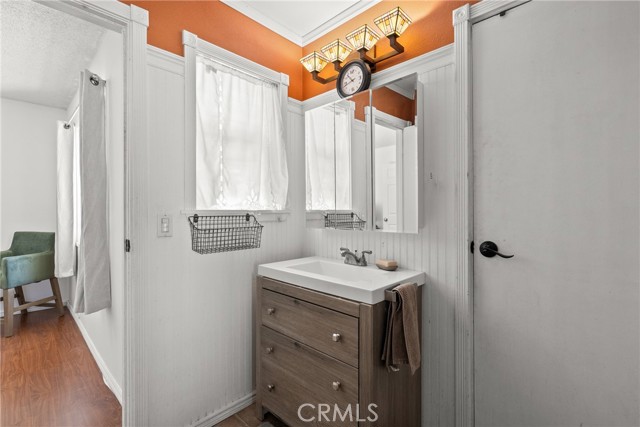 19853 Drasin Drive, Canyon Country CA: https://media.crmls.org/medias/5413582b-4d26-4f8a-9d07-78fb78344890.jpg