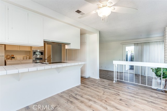 Detail Gallery Image 12 of 38 For 23 Blazing Star, Irvine,  CA 92604 - 4 Beds | 3 Baths