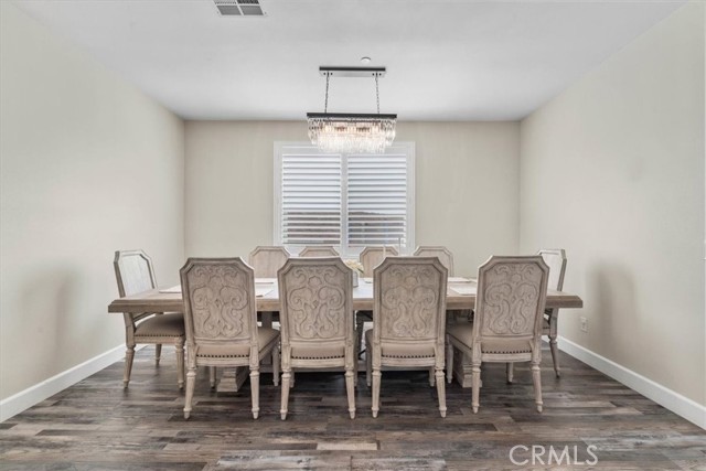 6749 Olive Avenue, San Bernardino CA: https://media.crmls.org/medias/54138de6-9e94-49ad-b13c-986552b2897b.jpg