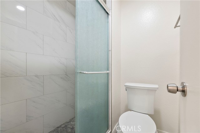 Detail Gallery Image 33 of 55 For 18900 Ledan St, Northridge,  CA 91324 - 4 Beds | 2 Baths