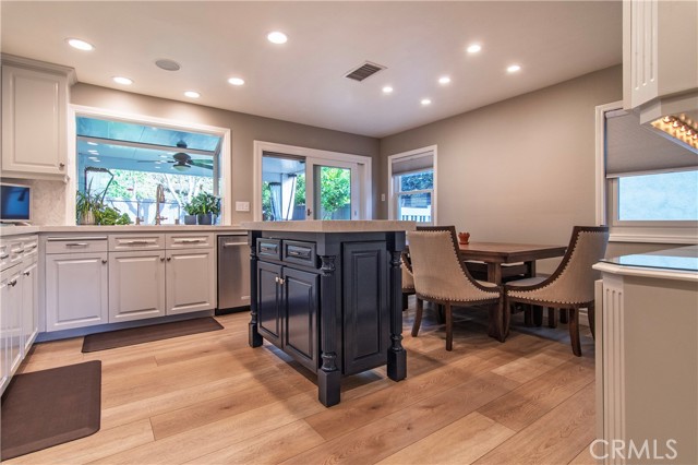 Detail Gallery Image 7 of 39 For 22076 Tobarra, Mission Viejo,  CA 92692 - 3 Beds | 2 Baths