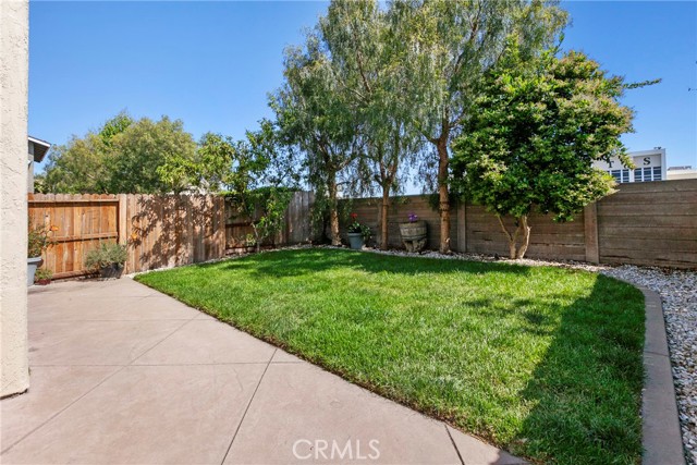 Detail Gallery Image 25 of 28 For 1126 E Foster Rd #B,  Santa Maria,  CA 93455 - 3 Beds | 2/1 Baths