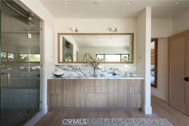 Detail Gallery Image 21 of 40 For 14404 Glorietta Dr, Sherman Oaks,  CA 91423 - 3 Beds | 3/1 Baths