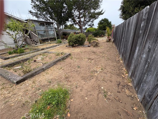 Image 26 of 36 For 640 Manzanita Drive