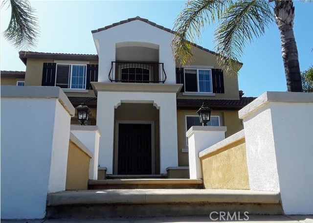 Detail Gallery Image 4 of 26 For 12701 Palm View Way, Riverside,  CA 92503 - 4 Beds | 3/1 Baths