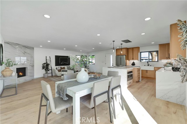 Image 4 of 47 For 16761 Irby Lane
