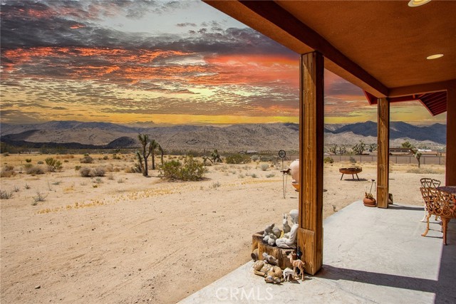 Detail Gallery Image 5 of 33 For 63664 Quail Springs Rd, Joshua Tree,  CA 92252 - 3 Beds | 3 Baths