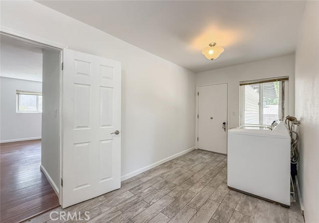 Detail Gallery Image 17 of 39 For 24022 Wildwood Canyon Rd, Newhall,  CA 91321 - 3 Beds | 2 Baths