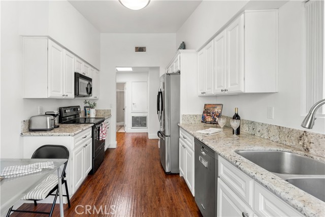 5460 Copper Canyon Rd, Yorba Linda CA: https://media.crmls.org/medias/541e1a6d-264a-47c0-926d-8dbb9b87c4ab.jpg