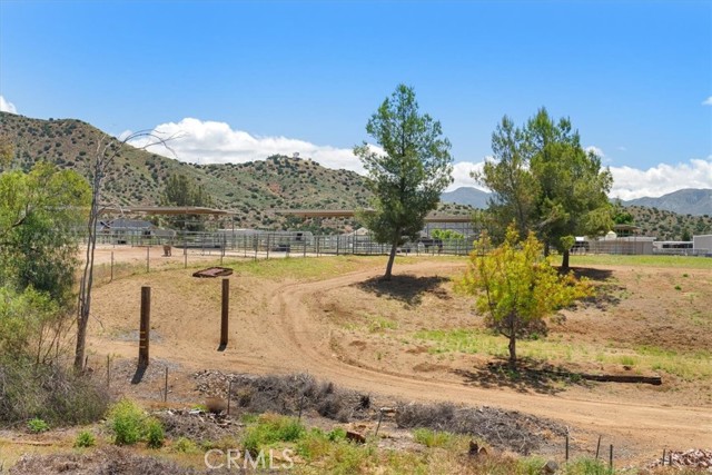 Detail Gallery Image 19 of 24 For 34246 Tyndall Rd, Agua Dulce,  CA 91390 - 4 Beds | 2/1 Baths