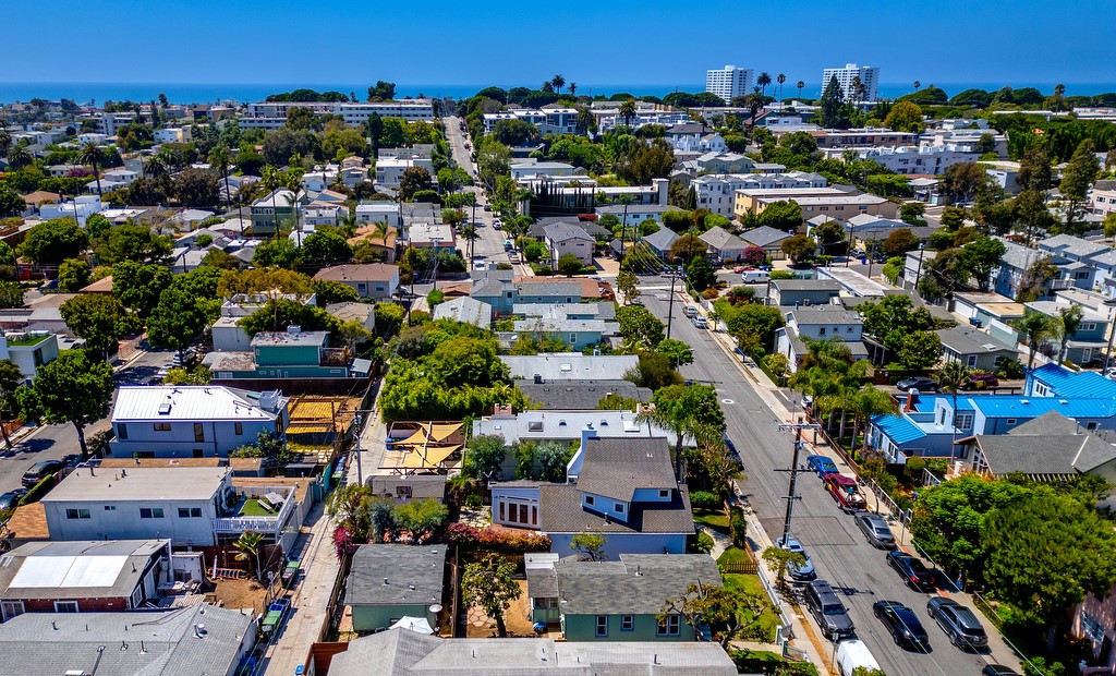 Detail Gallery Image 24 of 62 For 664 Marine St, Santa Monica,  CA 90405 - 2 Beds | 2 Baths