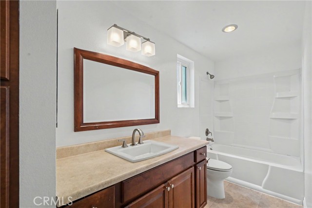 Detail Gallery Image 37 of 45 For 4055 Alla Rd, Los Angeles,  CA 90066 - 5 Beds | 3 Baths