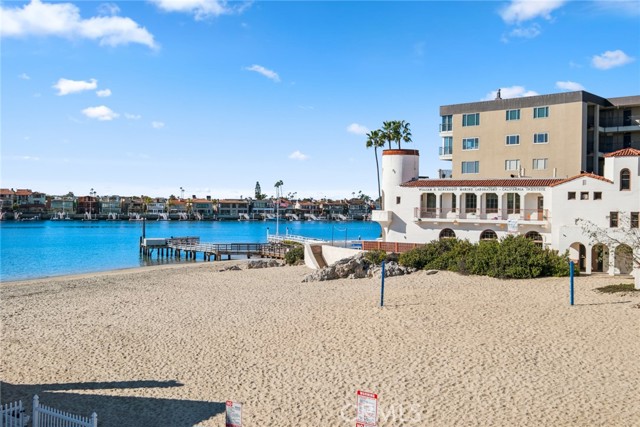 2616 Cove Street, Corona del Mar CA: https://media.crmls.org/medias/542430b4-1401-4f50-aee0-8eb23c1facaa.jpg