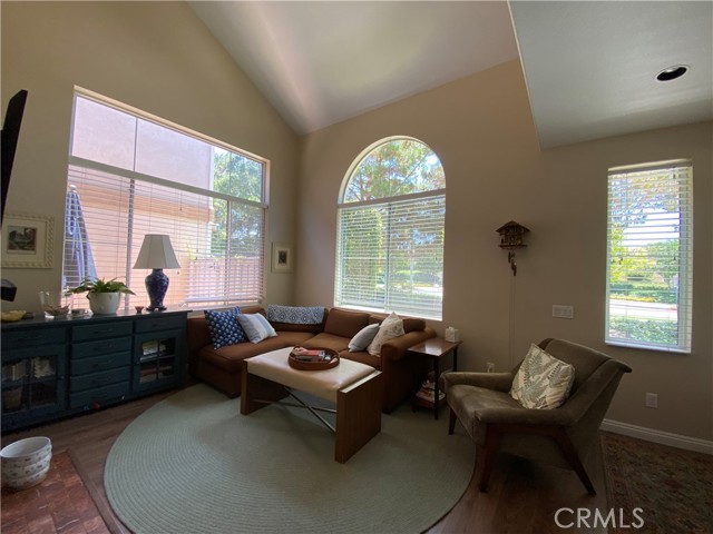 54254258 B9e2 478c Becb 86a36363000c