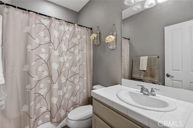 Detail Gallery Image 35 of 44 For 31109 Rose Arbor Ct, Murrieta,  CA 92563 - 5 Beds | 3 Baths