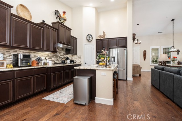 3236 Ashcroft Avenue, Clovis CA: https://media.crmls.org/medias/54270b54-fb87-4cbc-985b-a2f69c137497.jpg