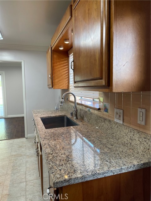 6221 San Rafael Drive, Buena Park CA: https://media.crmls.org/medias/5427d508-3195-4153-8185-666d3e57bf1d.jpg