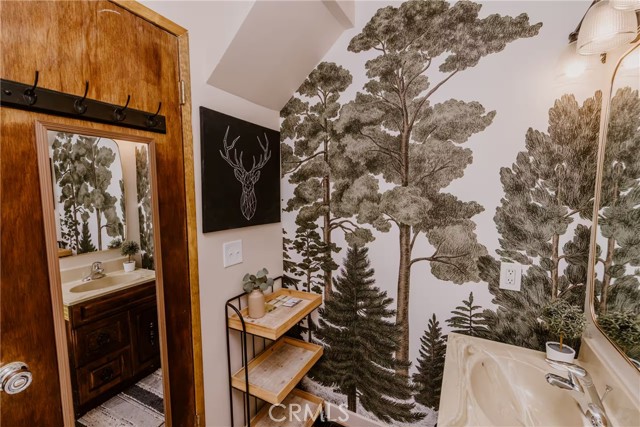 42975 Falls, Big Bear Lake, CA 92315