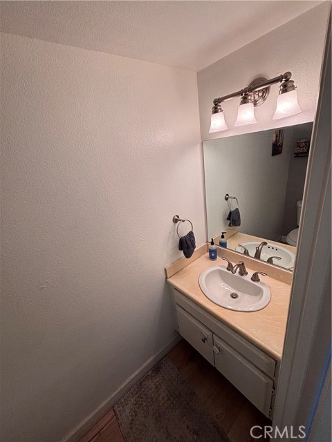 Detail Gallery Image 12 of 27 For 103 W Spring St a,  Long Beach,  CA 90806 - 1 Beds | 2 Baths