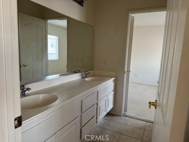 Detail Gallery Image 9 of 12 For 5815 Larry Dean St, Corona,  CA 92880 - 5 Beds | 4/1 Baths